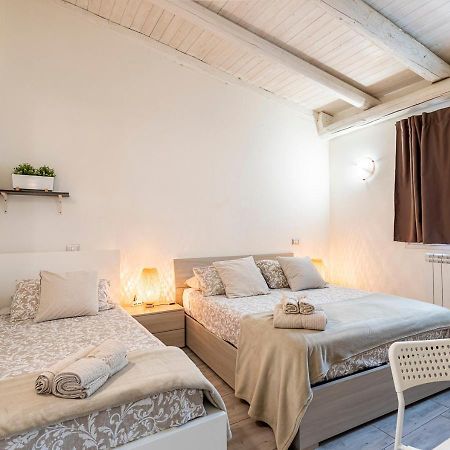 Appartement Otherside House In Torino Extérieur photo