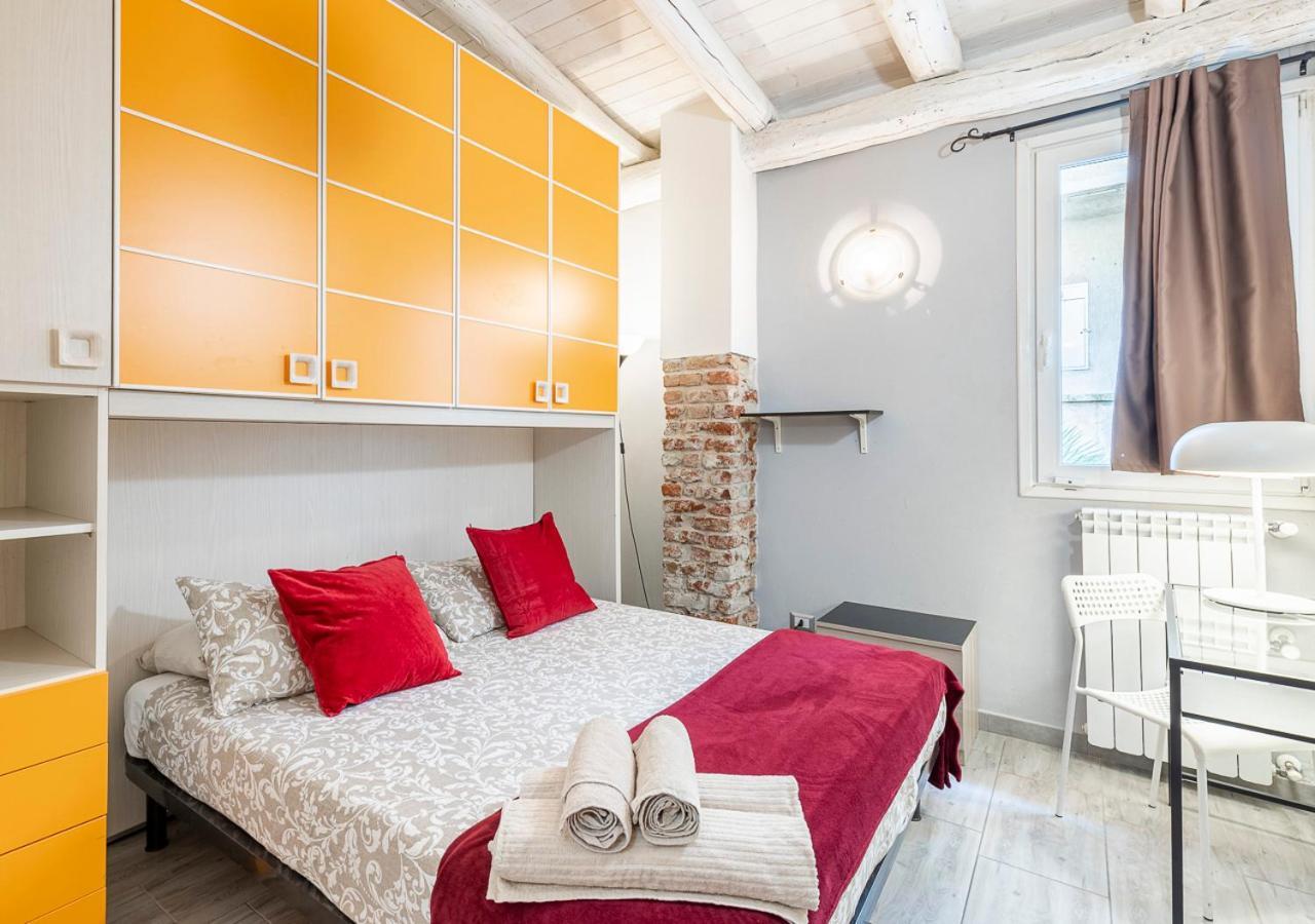 Appartement Otherside House In Torino Extérieur photo
